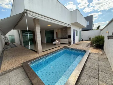 Casa de Condomínio com 3 Quartos à venda, 210m² no Jardins Valência, Goiânia