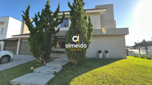 Casa com 3 Quartos à venda, 389m² no Nossa Senhora de Lourdes, Santa Maria