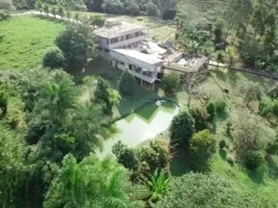 Fazenda/Sítio com 8 Quartos à venda, 45000m² no Triunfo, Santa Maria Madalena
