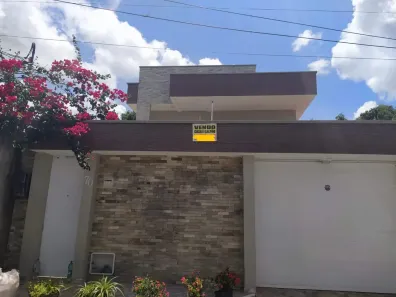 Casa com 6 Quartos para alugar, 400m² no Pajuçara, Maracanaú