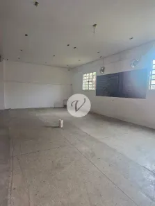 Imóvel Comercial com 3 Quartos para alugar, 300m² no Vila Valparaíso, Santo André