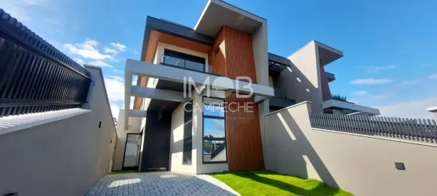 Casa com 3 Quartos à venda, 128m² no Campeche, Florianópolis
