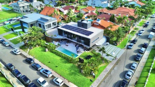 Casa com 5 Quartos à venda, 400m² no XANGRI-LÁ, Xangri-lá