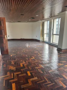 Sala Comercial à venda, 250m² no Floresta, Porto Alegre