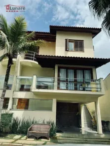 Casa de Condomínio com 3 Quartos à venda, 180m² no Vila Oliveira, Mogi das Cruzes