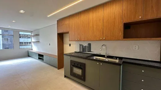 Apartamento com 2 Quartos para alugar, 55m² no Centro Histórico, Porto Alegre