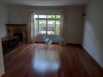 Casa com 3 Quartos à venda, 181m² no Jardim Prudência, São Paulo