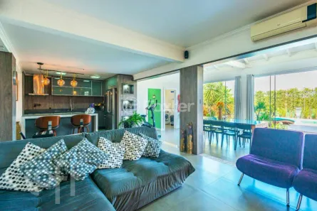 Casa de Condomínio com 3 Quartos à venda, 235m² no Saco Grande, Florianópolis