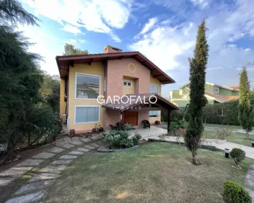 Casa de Condomínio com 3 Quartos à venda, 350m² no Jardim Martinelli (Penedo), Itatiaia