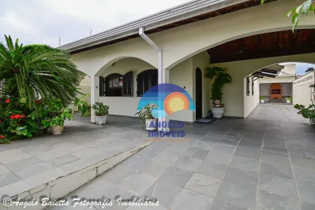 Casa com 3 Quartos à venda, 120m² no Parque Balneario Oasis, Peruíbe