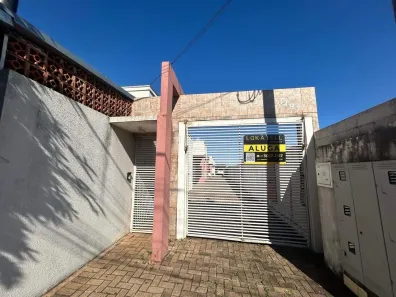 Casa com 3 Quartos para alugar, 66m² no Brasília, Cascavel
