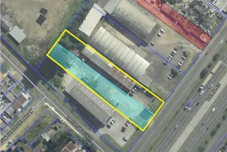 Lote/Terreno à venda, 3702m² no Novo Mundo, Curitiba