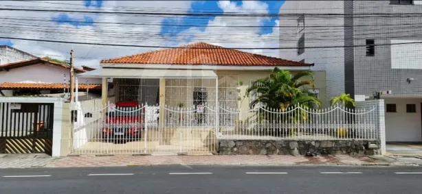 Casa com 4 Quartos à venda, 532m² no São José, Aracaju