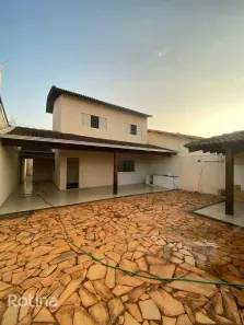 Casa com 3 Quartos à venda, 222m² no Alto Umuarama, Uberlândia