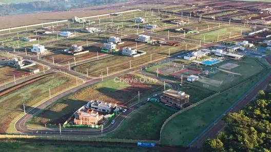 Lote/Terreno à venda, 303m² no FAG, Cascavel
