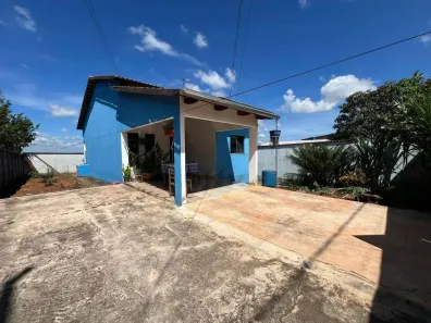 Casa com 3 Quartos à venda, 94m² no Residencial São Vicente, Anápolis
