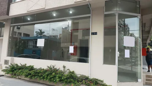 Ponto Comercial para alugar, 50m² no Nações, Balneário Camboriú