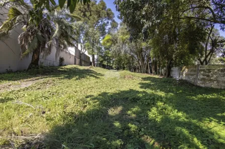Lote/Terreno à venda, 664m² no Ahú, Curitiba