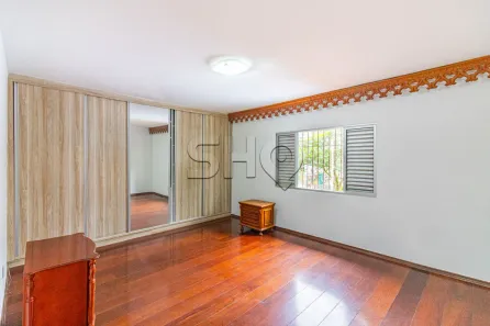 Casa com 3 Quartos à venda, 230m² no Vila Anglo Brasileira, São Paulo