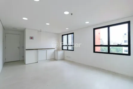 Sala Comercial à venda, 41m² no Liberdade, São Paulo