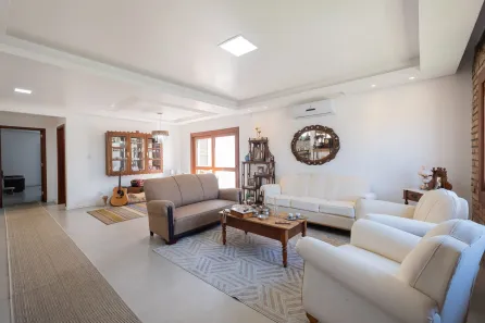 Casa com 3 Quartos à venda, 245m² no Três Vendas, Pelotas