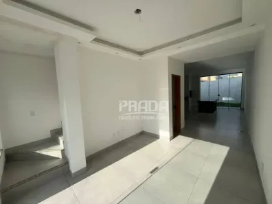 Casa com 3 Quartos à venda, 104m² no Novo Mundo, Uberlândia