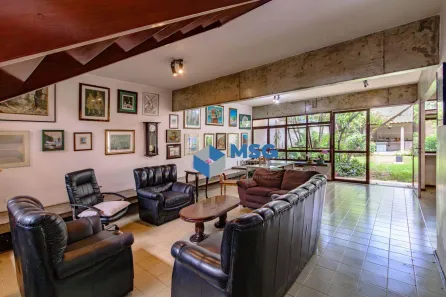 Casa com 4 Quartos para alugar, 360m² no Vila Gumercindo, São Paulo
