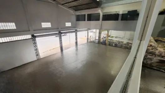 Prédio Comercial para alugar, 460m² no Terceiro, Cuiabá