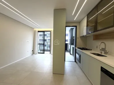 Apartamento com 2 Quartos para alugar, 64m² no Areias, São José