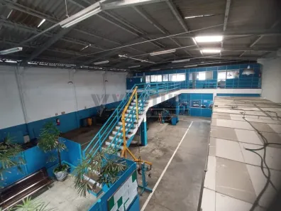 Galpão/Depósito/Armazém à venda, 450m² no Iná, São José dos Pinhais
