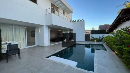 Casa com 4 Quartos à venda, 480m² no Jurerê Internacional, Florianópolis