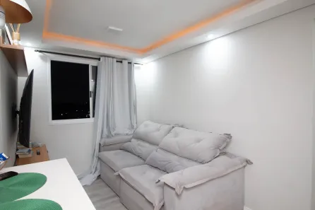 Apartamento com 2 Quartos para alugar, 48m² no Jardim Las Vegas, Guarulhos