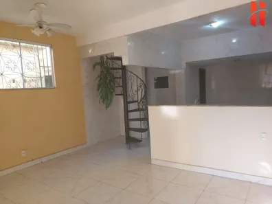 Casa com 2 Quartos à venda, 270m² no Parque Centenário, Duque de Caxias