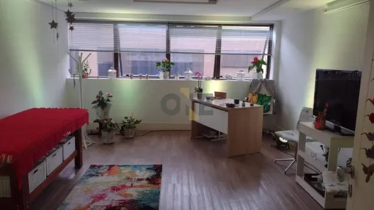 Sala Comercial à venda, 68m² no Jardim São Vicente, Cotia