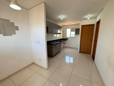 Apartamento com 2 Quartos para alugar, 57m² no Vila Granada, São Paulo