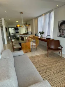Casa de Condomínio com 4 Quartos à venda, 360m² no Parque Sinai, Santana de Parnaíba
