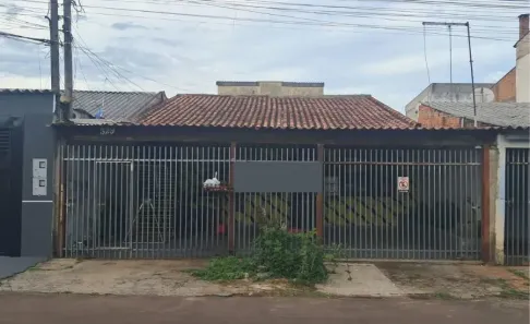 Lote/Terreno à venda, 240m² no Sítio Cercado, Curitiba