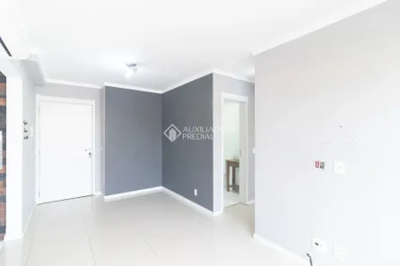 Apartamento com 2 Quartos para alugar, 57m² no Cavalhada, Porto Alegre