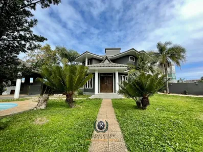 Casa com 4 Quartos à venda, 180m² no Torres, Torres
