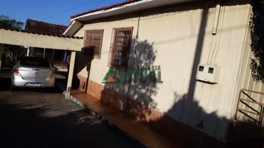 Casa com 3 Quartos à venda, 180m² no Fraternidade, Londrina