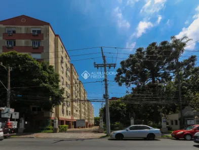 Apartamento com 2 Quartos para alugar, 56m² no Marechal Rondon, Canoas