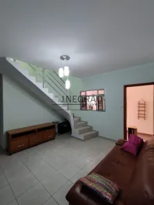 Sobrado com 4 Quartos à venda, 265m² no Vila Liviero, São Paulo