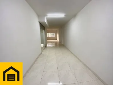 Sala Comercial para alugar, 130m² no Vila Bocaina, Mauá