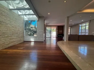 Sobrado com 4 Quartos para venda ou aluguel, 259m² no Jardim Leonor, São Paulo