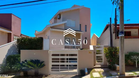 Sobrado com 4 Quartos à venda, 250m² no Bairro das Palmeiras, Campinas