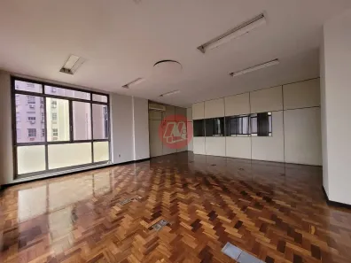 Sala Comercial para alugar, 1073m² no Centro Histórico, Porto Alegre