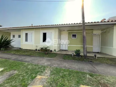 Casa com 2 Quartos à venda, 70m² no Oriço, Gravataí