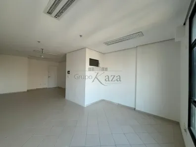 Sala Comercial para alugar, 37m² no Parque Residencial Aquarius, São José dos Campos