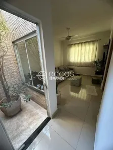 Casa com 2 Quartos à venda, 89m² no Jardim Alpes de Sorocaba, Sorocaba