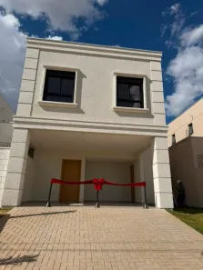Casa de Condomínio com 4 Quartos à venda, 201m² no Residencial Jardins Lyon, Aparecida de Goiânia